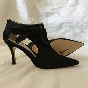 Sam & Libby Black Heels NWOT